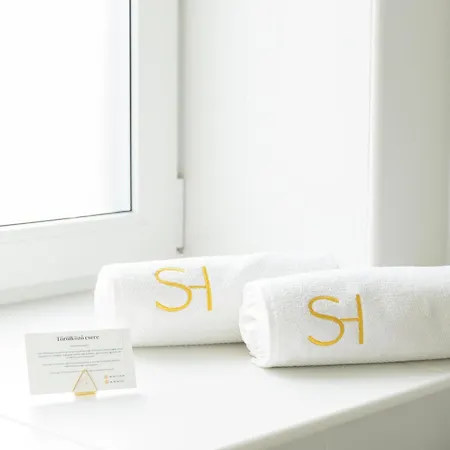 Salt Hill Premium Aparthotel 4*