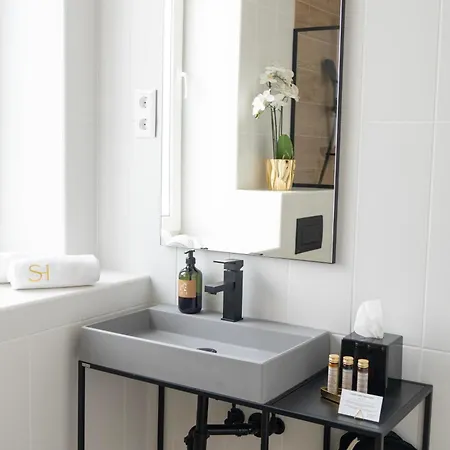 Lägenhetshotell Salt Hill Premium