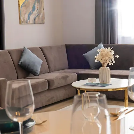 Salt Hill Premium Lägenhetshotell Egerszalók