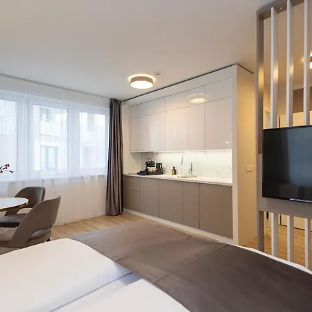 Salt Hill Premium Hotel apartamentowy 4*