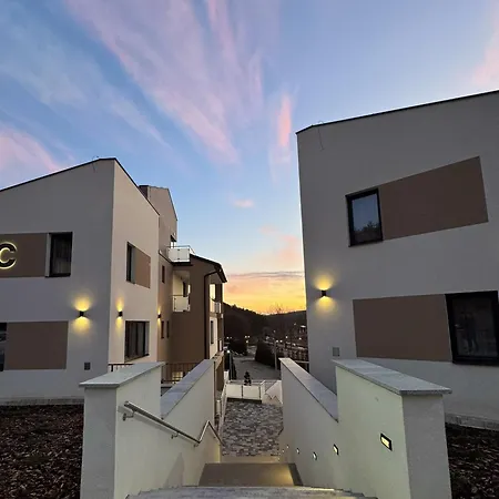 Apart-hotel Salt Hill Premium 4*