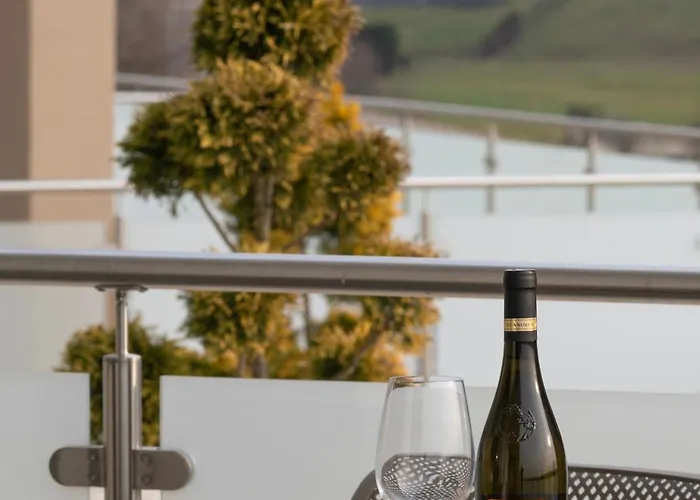 Salt Hill Premium